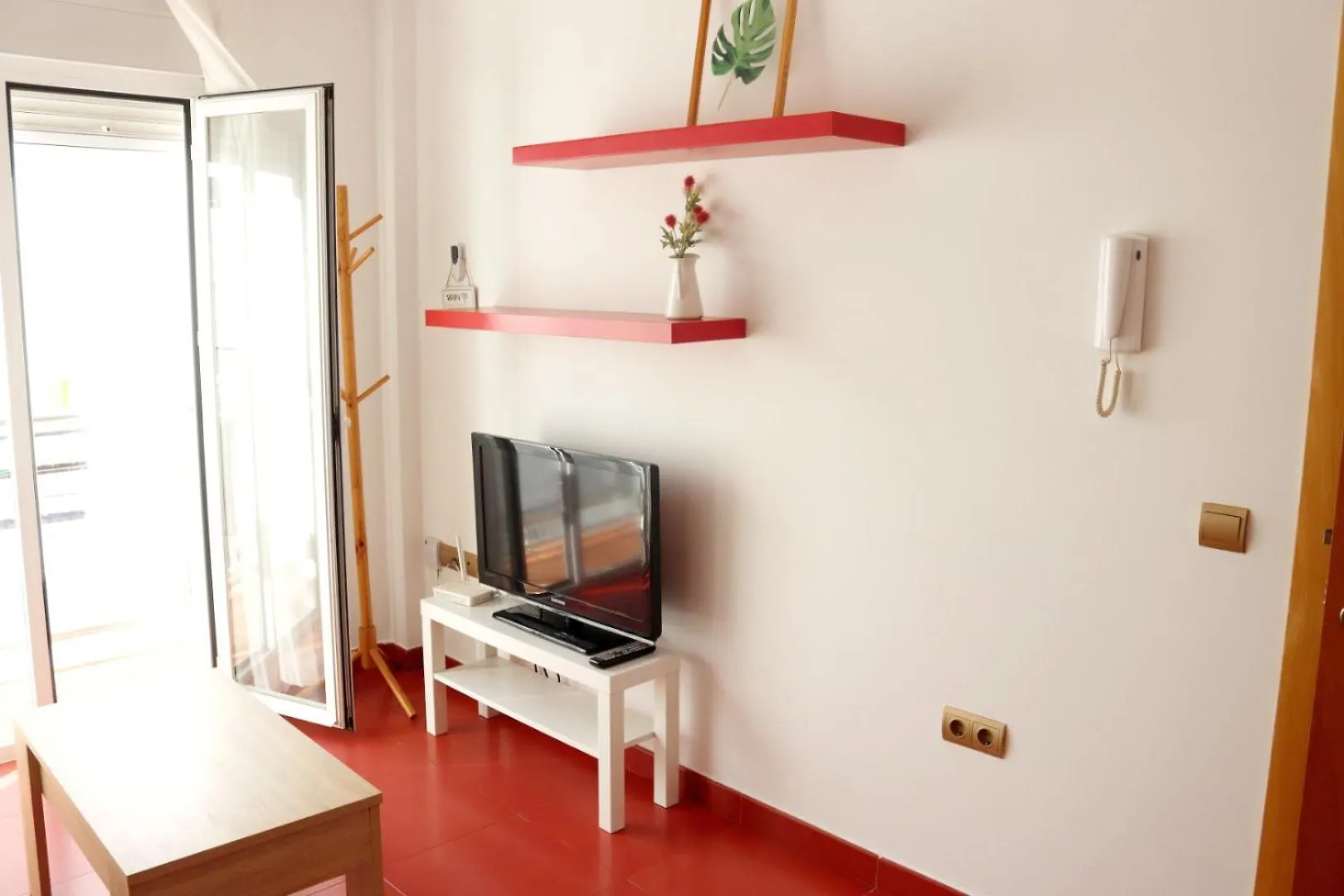 Apartamento Wifi 콘일데라프론테라