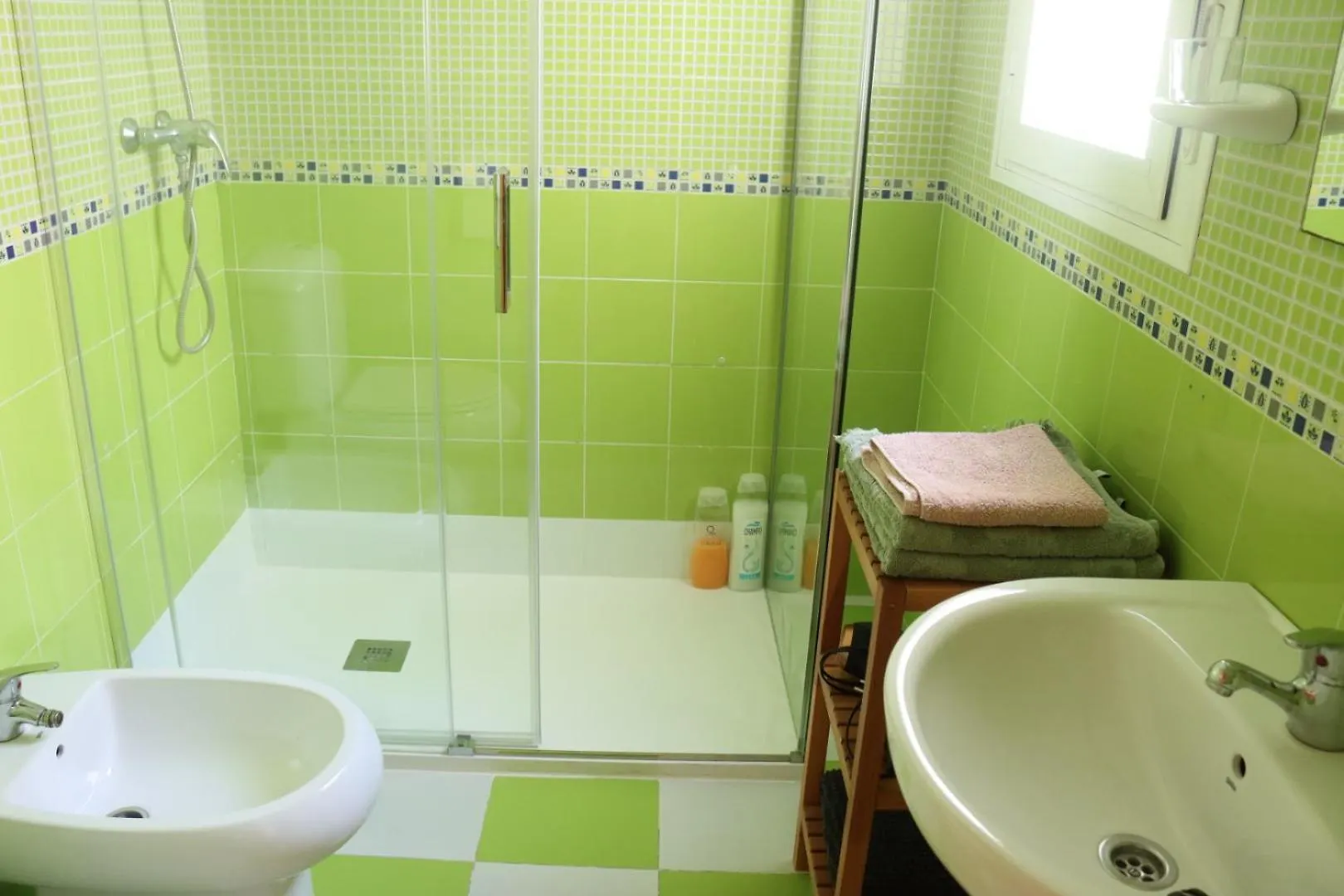 Apartamento Wifi 콘일데라프론테라 스페인